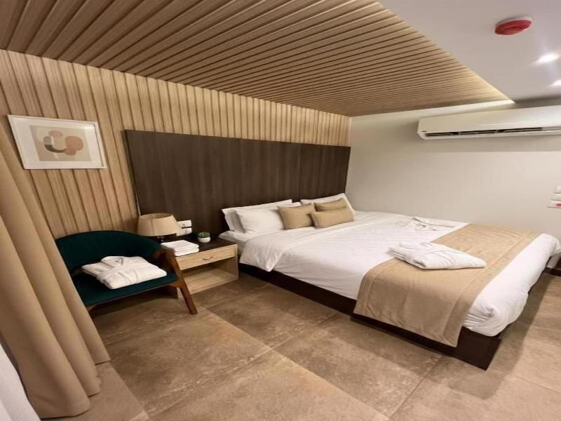 Blue Pyramids Eyes Hotel - Oda