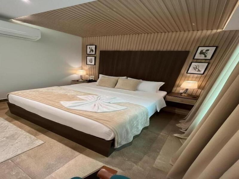 Blue Pyramids Eyes Hotel - Oda