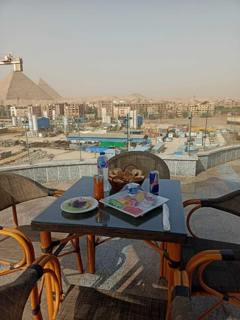 Blue Pyramids Eyes Hotel - Restoran