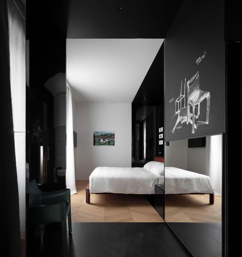 Interno Marche Design Experience Hotel - Oda