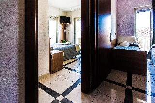 Hotel Baviera fotoÄŸrafÄ±