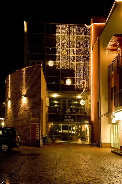Holiday Beach Wellness Hotel with Sauna Park - Lobi