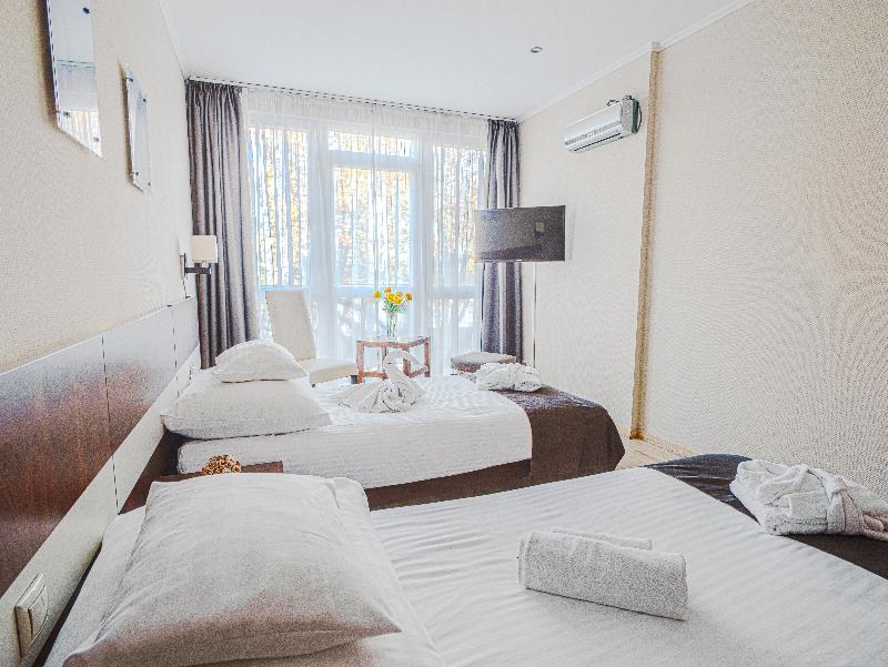 Holiday Beach Wellness Hotel with Sauna Park - Oda