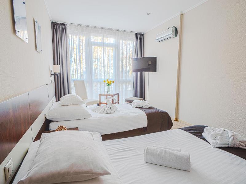 Holiday Beach Wellness Hotel with Sauna Park - Oda