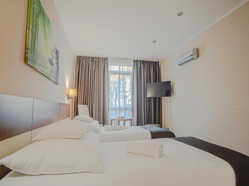 Holiday Beach Wellness Hotel with Sauna Park - Oda