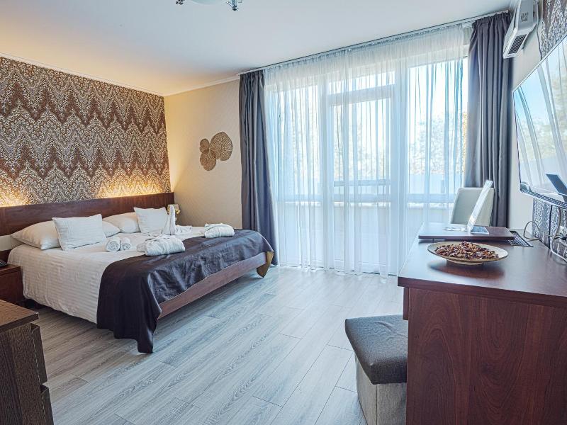 Holiday Beach Wellness Hotel with Sauna Park - Oda