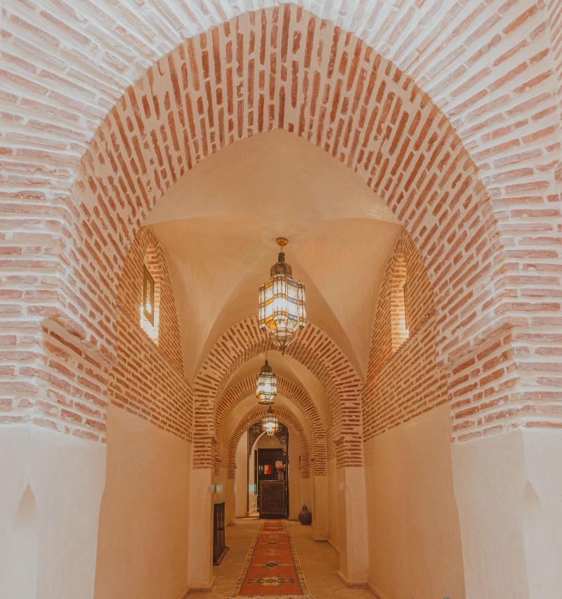 Riad El Hara - Genel