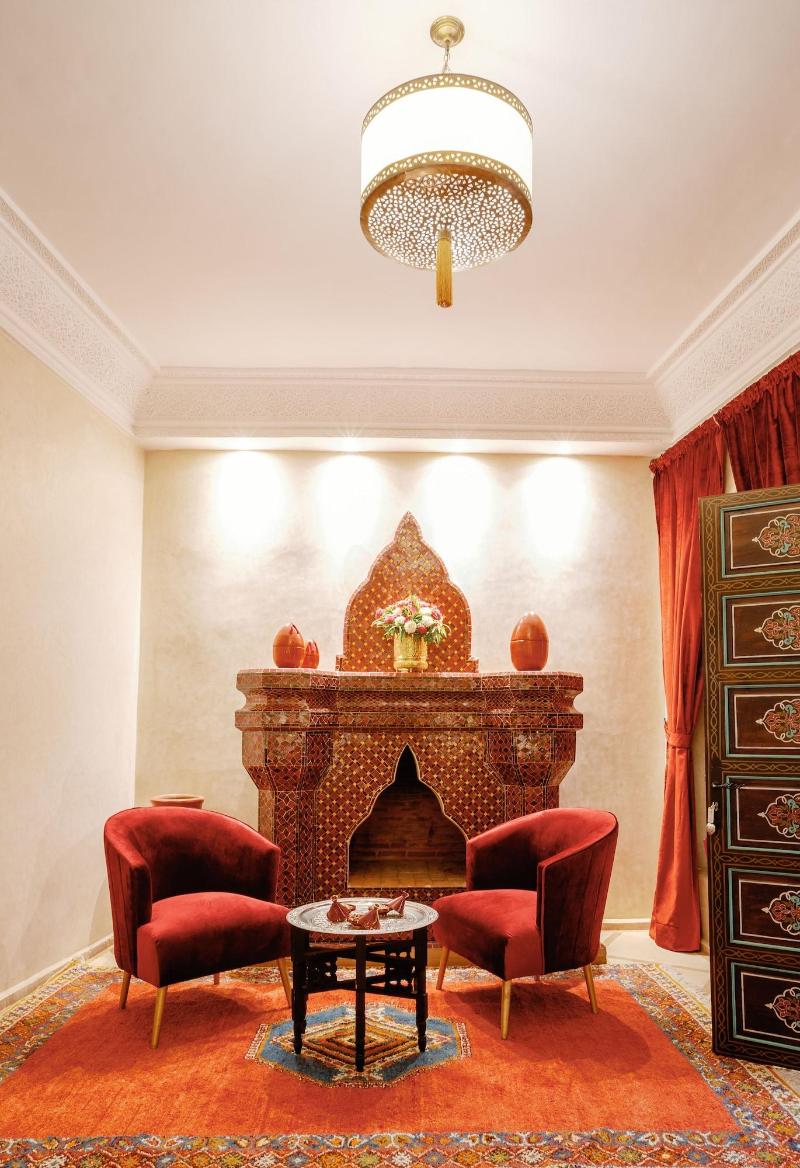 Riad El Hara - Oda