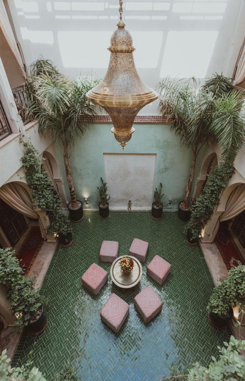 Riad El Hara - Oda