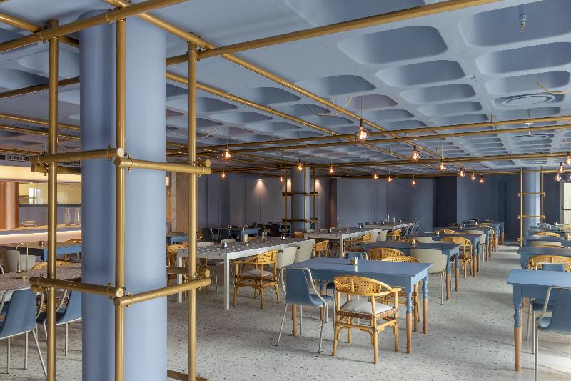 NEXT - Bar