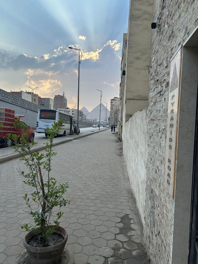 Pyramids Road Guest House - Genel