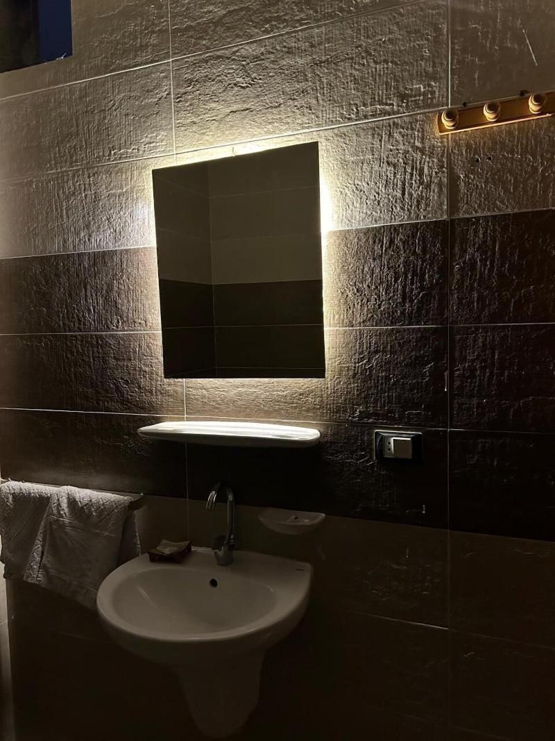 Pyramids Road Guest House - Oda