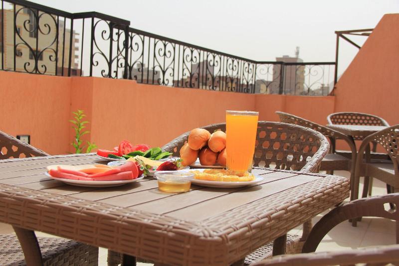 Pyramids Road Guest House - Restoran
