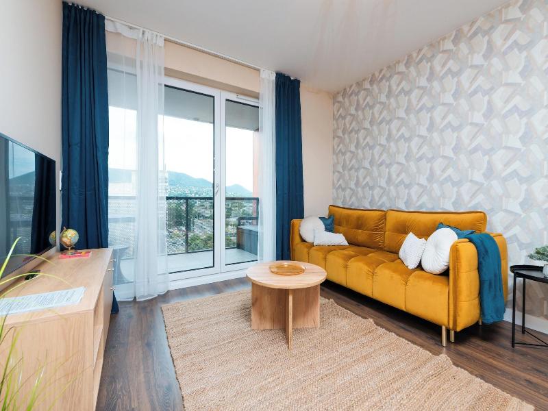 Waterfront City Apartments By Urbanrent - Oda