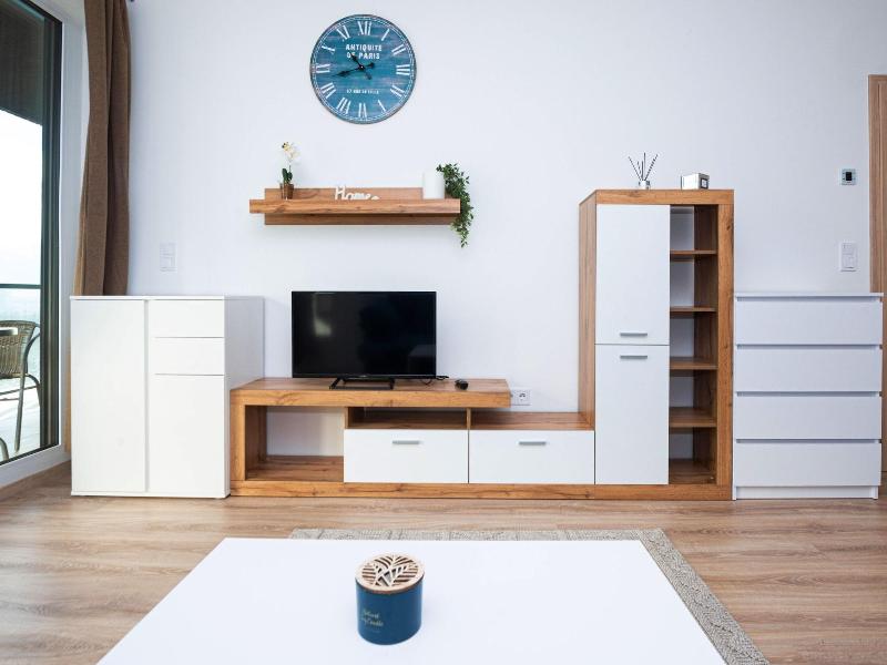 Waterfront City Apartments By Urbanrent - Oda