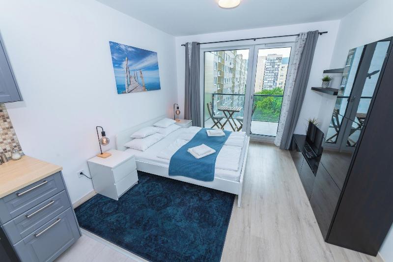 Waterfront City Apartments By Urbanrent - Oda
