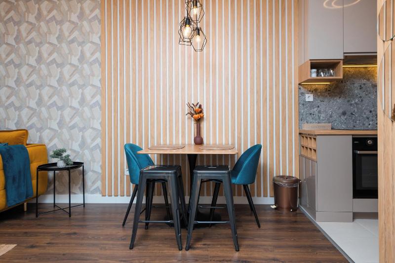 Waterfront City Apartments By Urbanrent - Oda
