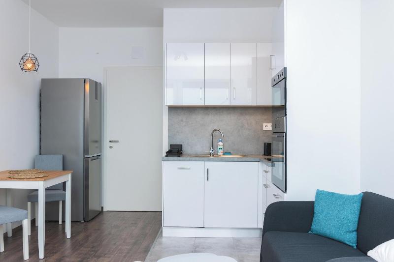 Waterfront City Apartments By Urbanrent - Oda