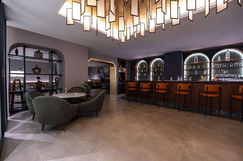 Radisson Blu Hotel Amman Galleria Mall - Bar