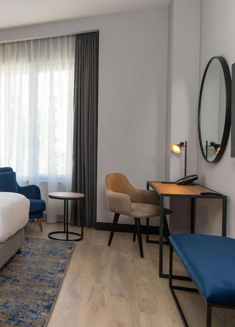 Radisson Blu Hotel Amman Galleria Mall - Oda