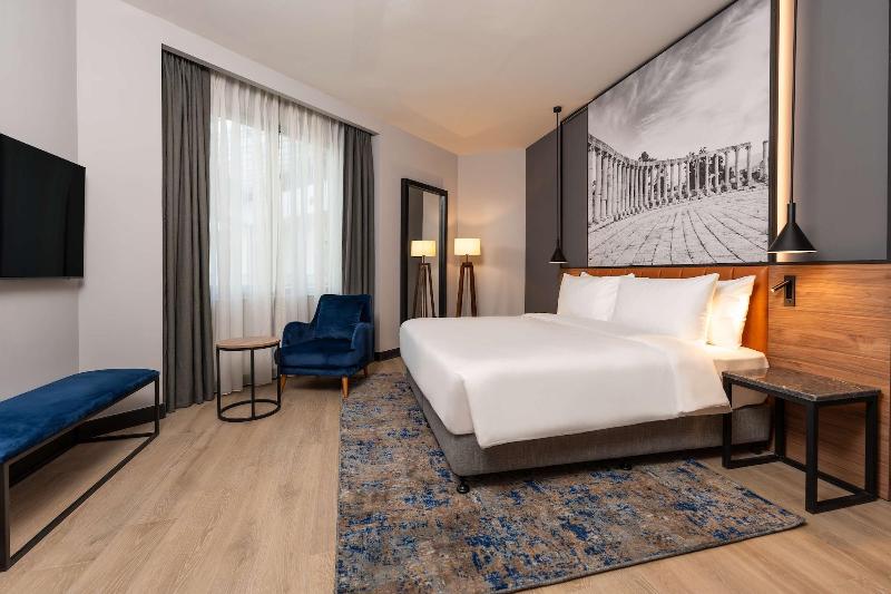 Radisson Blu Hotel Amman Galleria Mall - Oda