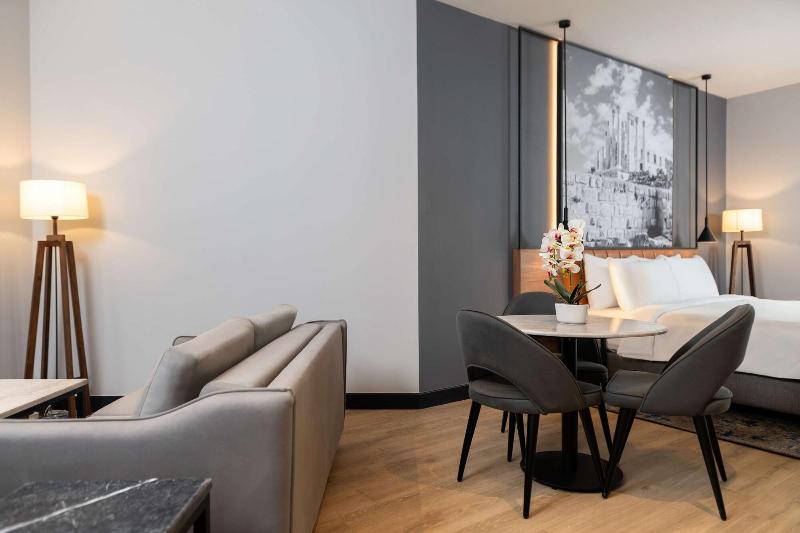 Radisson Blu Hotel Amman Galleria Mall - Oda