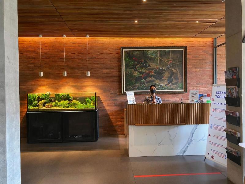 Nagomi Suites Hotel - Lobi