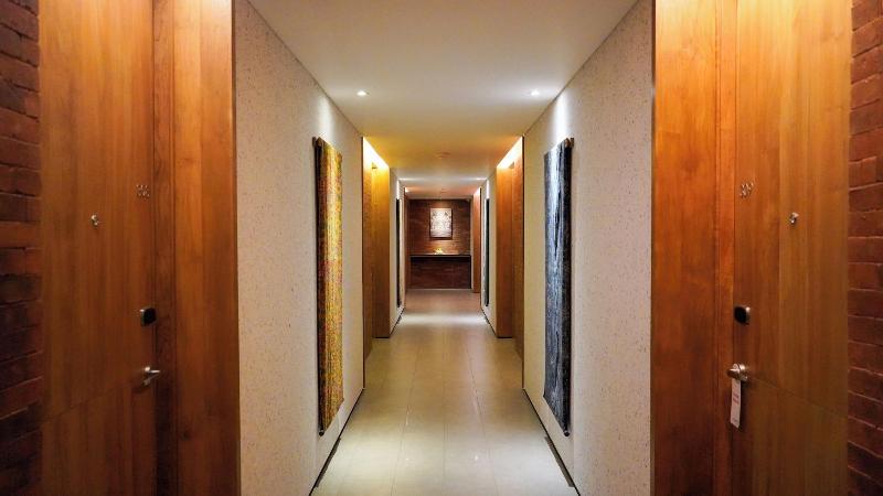 Nagomi Suites Hotel - Lobi