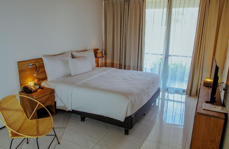 Nagomi Suites Hotel - Oda