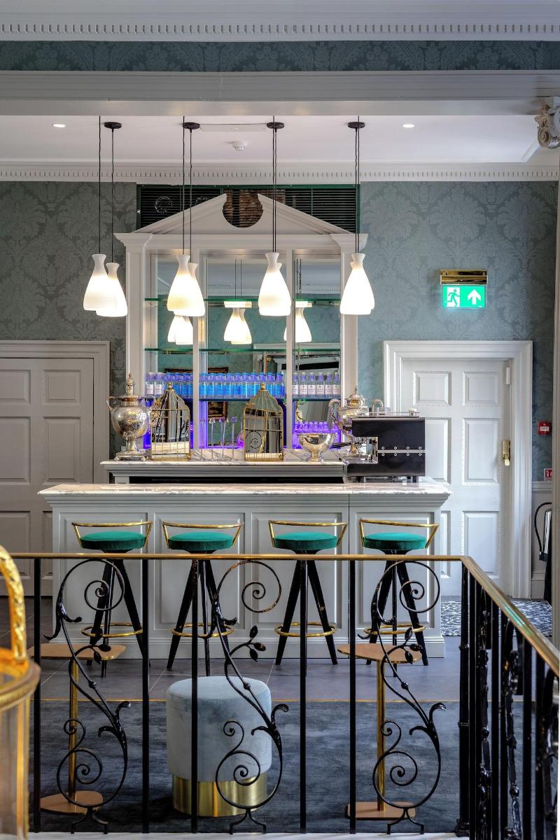 No 30 Knightsbridge - Lobi