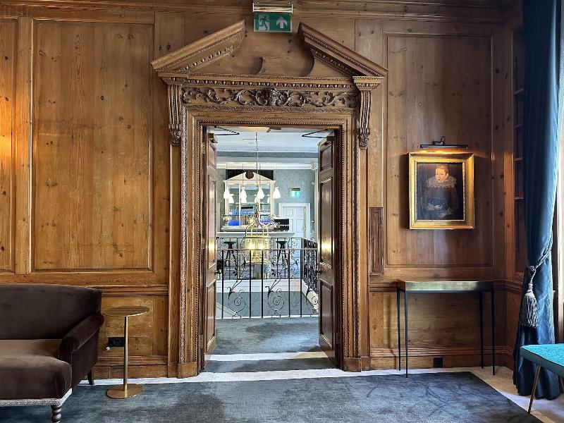No 30 Knightsbridge - Aktivite