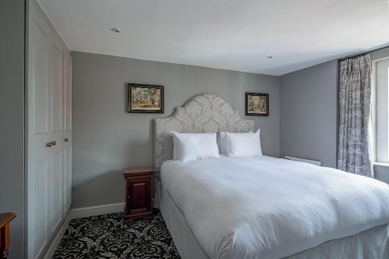 No 30 Knightsbridge - Oda