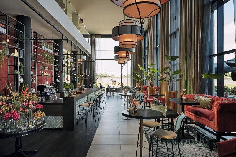 Van Der Valk Hotel Tiel - Bar
