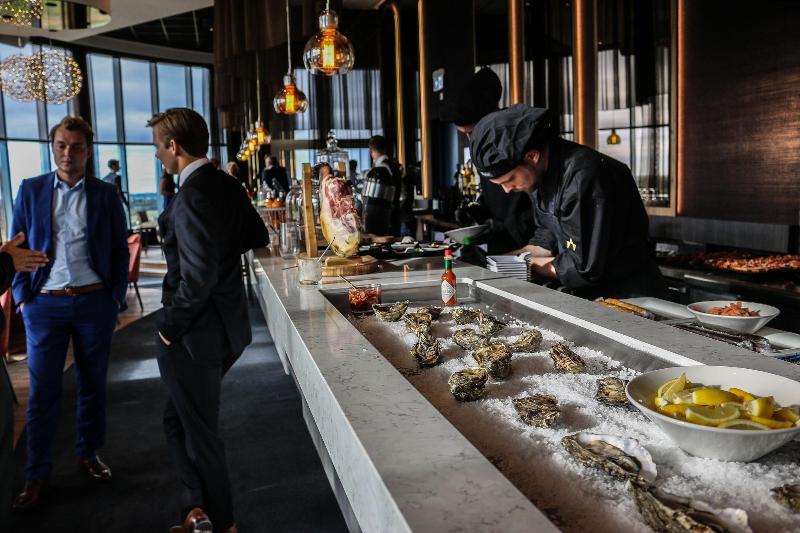 Van Der Valk Hotel Tiel - Bar
