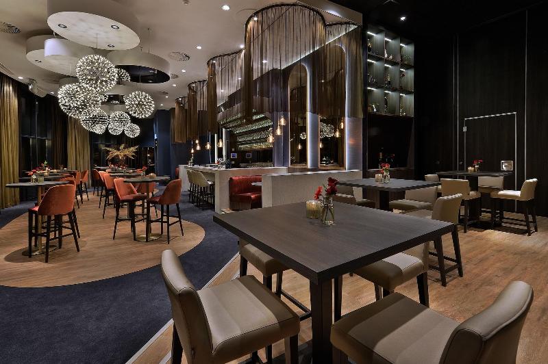 Van Der Valk Hotel Tiel - Bar