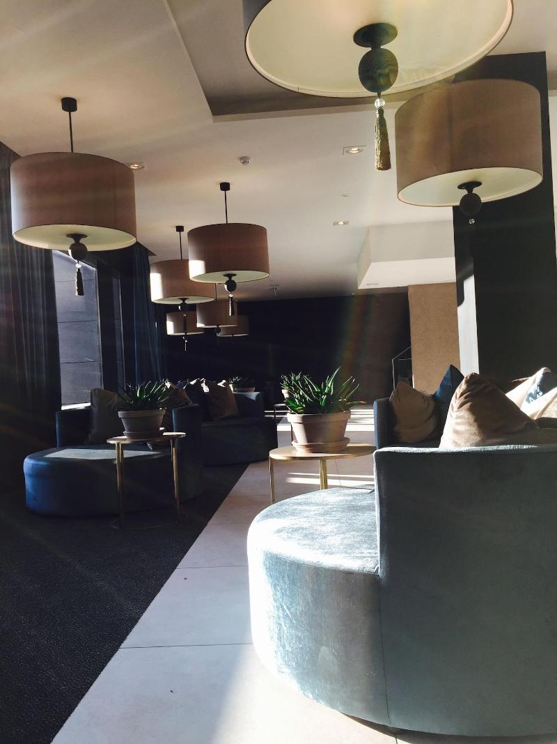 Van Der Valk Hotel Tiel - Lobi
