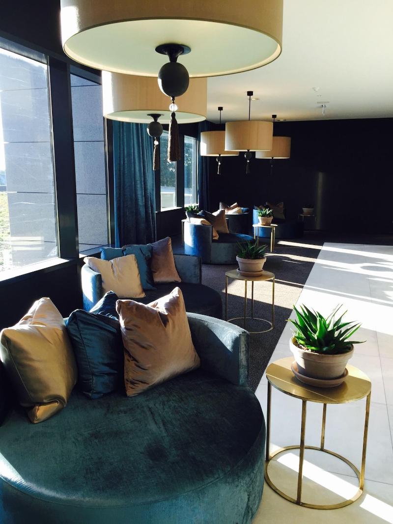 Van Der Valk Hotel Tiel - Lobi