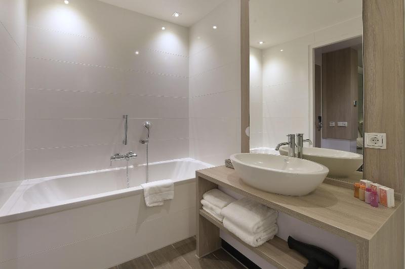 Van Der Valk Hotel Tiel - Oda