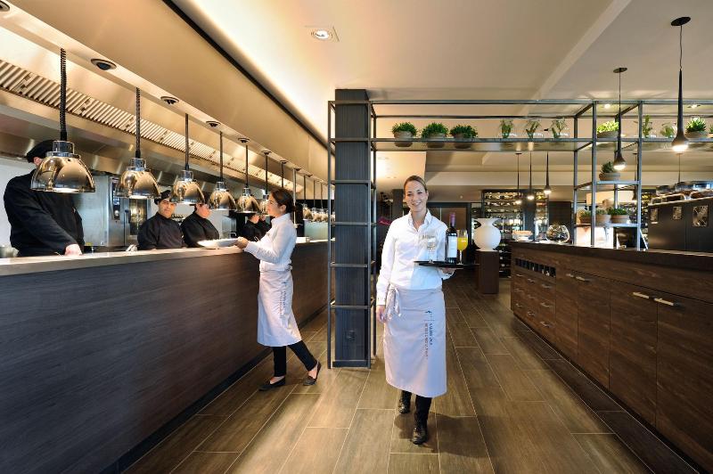 Van Der Valk Hotel Tiel - Restoran