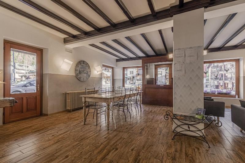 Hotel Dufour - Lobi