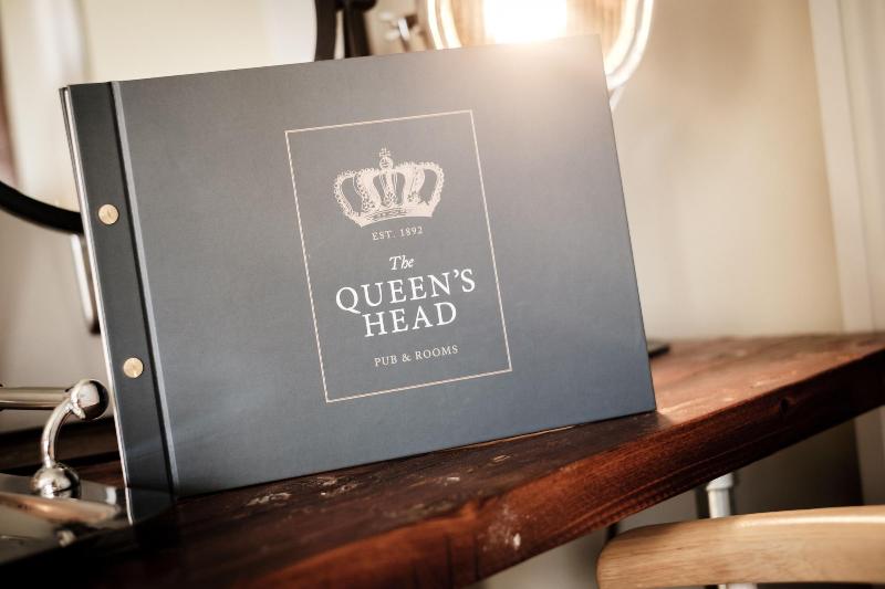 The Queen S Head - Oda
