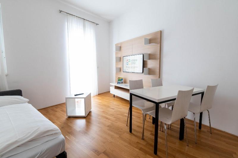 Shome Self Check In Hotel Graz - Oda