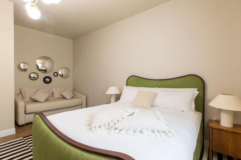 Daplace Corso Sempione Suites - Oda