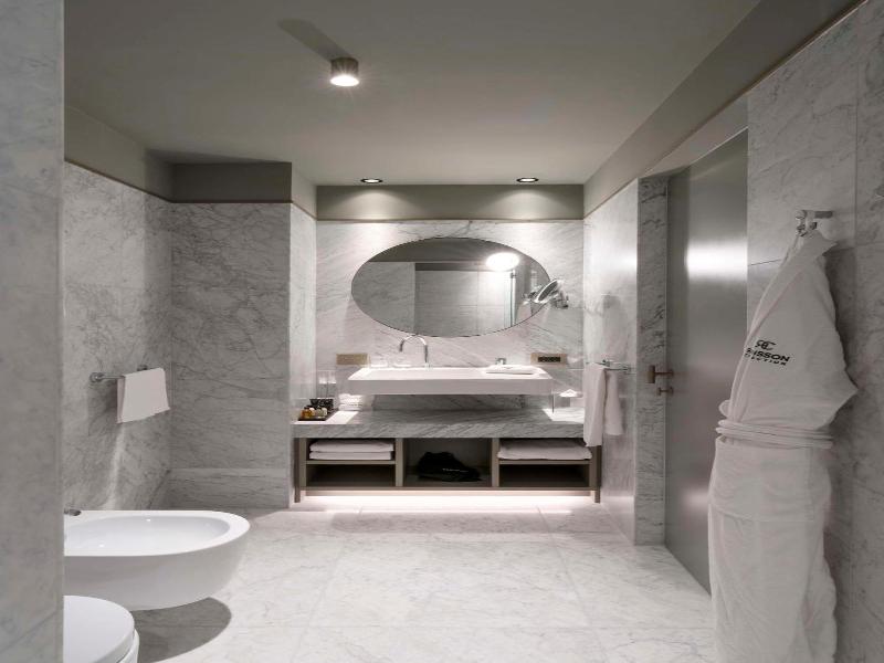 Radisson Collection Hotel Roma Antica - Genel