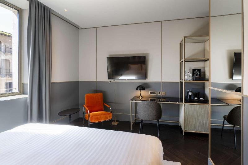 Radisson Collection Hotel Roma Antica - Oda