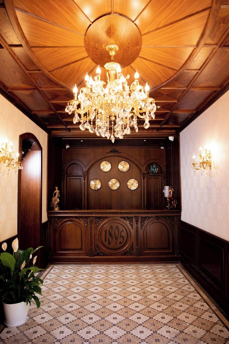 Midway Baku Hotel - Lobi