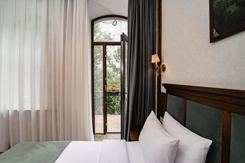 Midway Baku Hotel - Oda