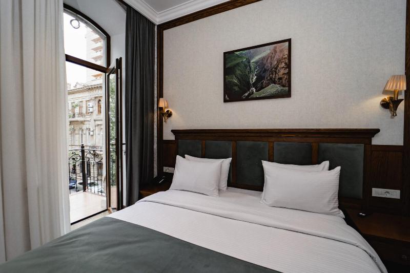 Midway Baku Hotel - Oda