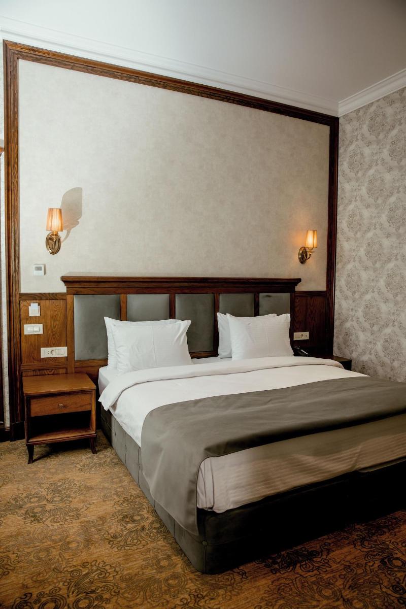 Midway Baku Hotel - Oda
