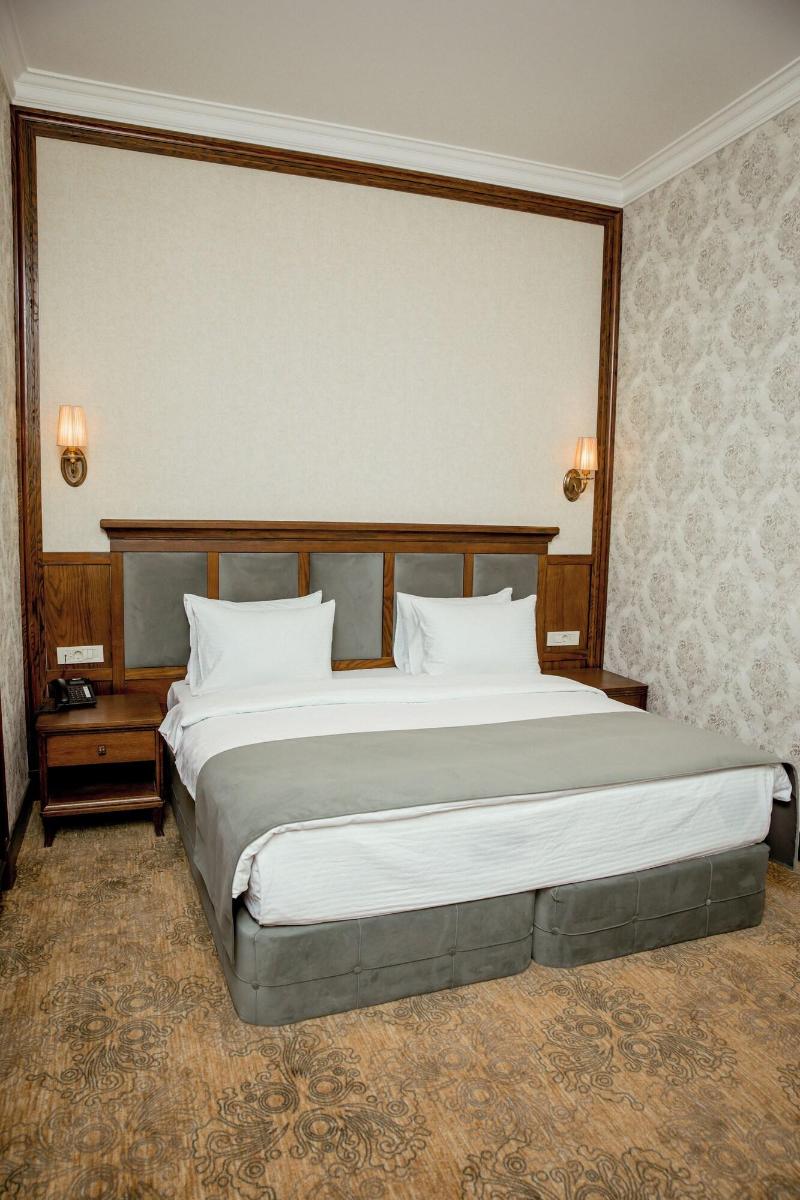 Midway Baku Hotel - Oda